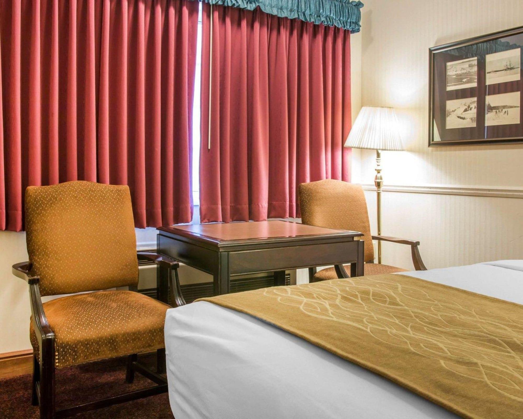Comfort Inn Lakeside Mackinaw City Exterior foto
